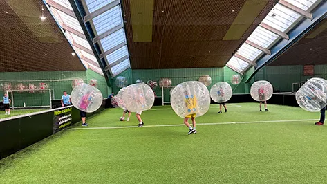 Brand Experience 5 alma-park-bubbleball-02