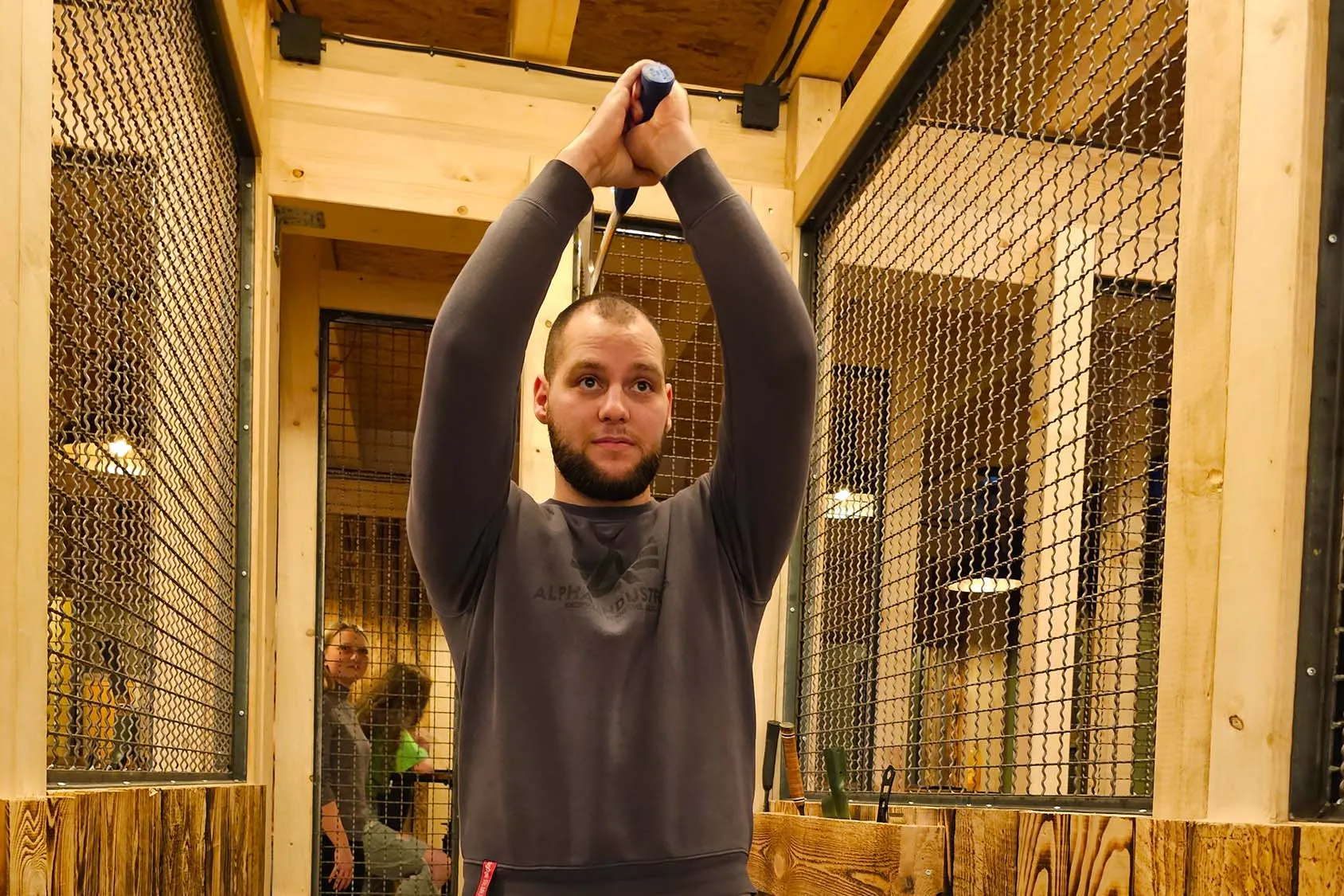 Axe throwing at Alma Park 4
