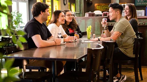 Brand Experience 1 Alma Park Gelsenkirchen Gastronomie und Sportsbar